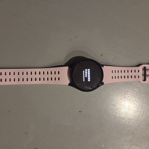 SAMSUNG Galaxy Watch5 40mm - Picture 4 of 5